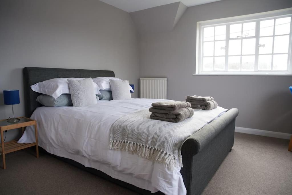 Garden House Villa Cirencester Ngoại thất bức ảnh